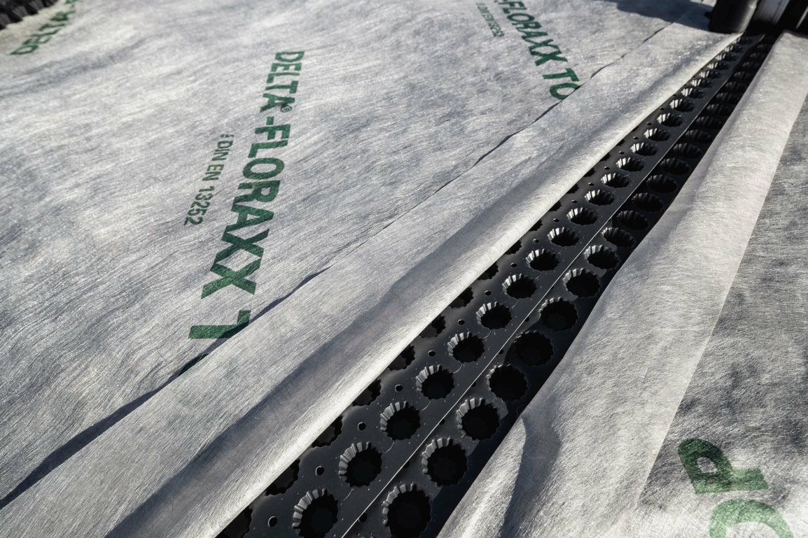 Dorken Delta – Floraxx TOP mata akumulacyjno-drenażowa 2x10m; 20 m2/szt